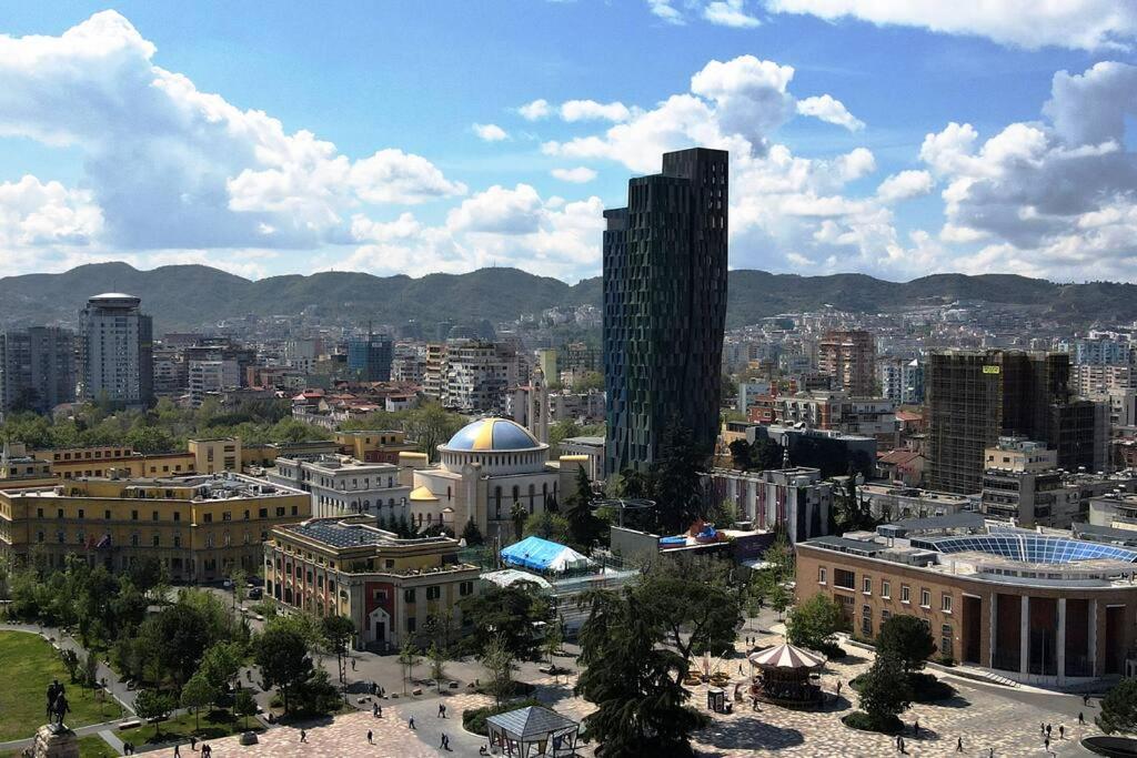 Central Apartment Tirana Exterior foto